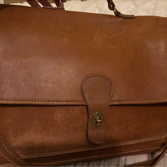 Classic Coach Vintage Brown Leather briefcase - Picture 2 of 15